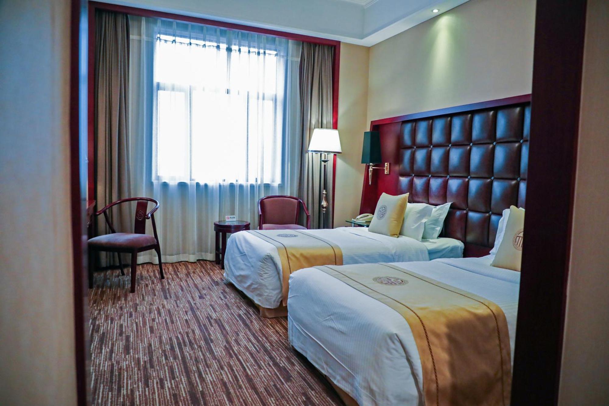 Jianguo Qianmen Beijing Hotel Bagian luar foto