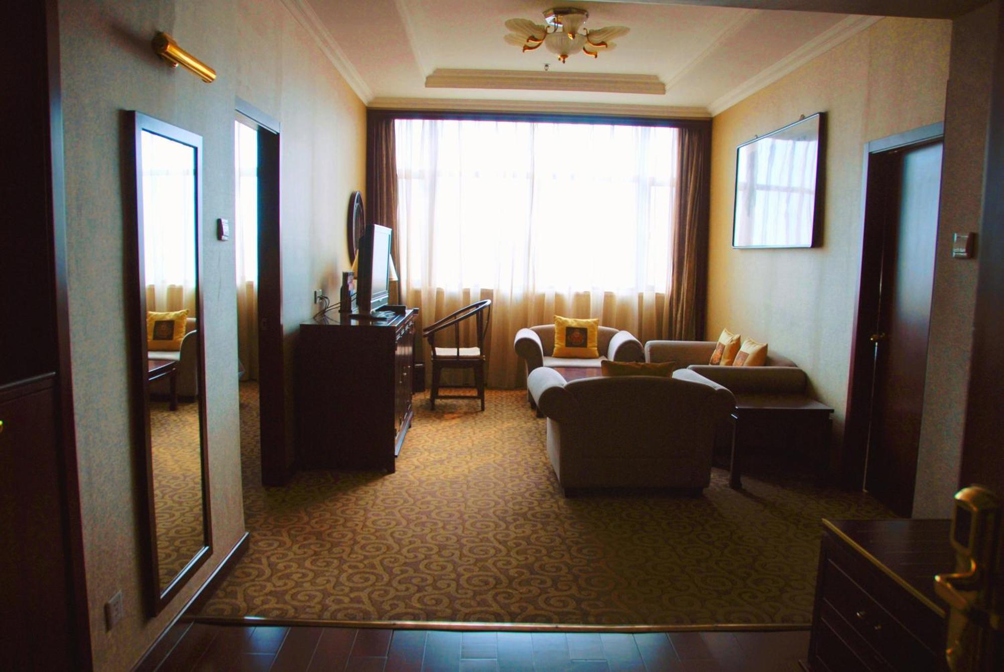 Jianguo Qianmen Beijing Hotel Bagian luar foto
