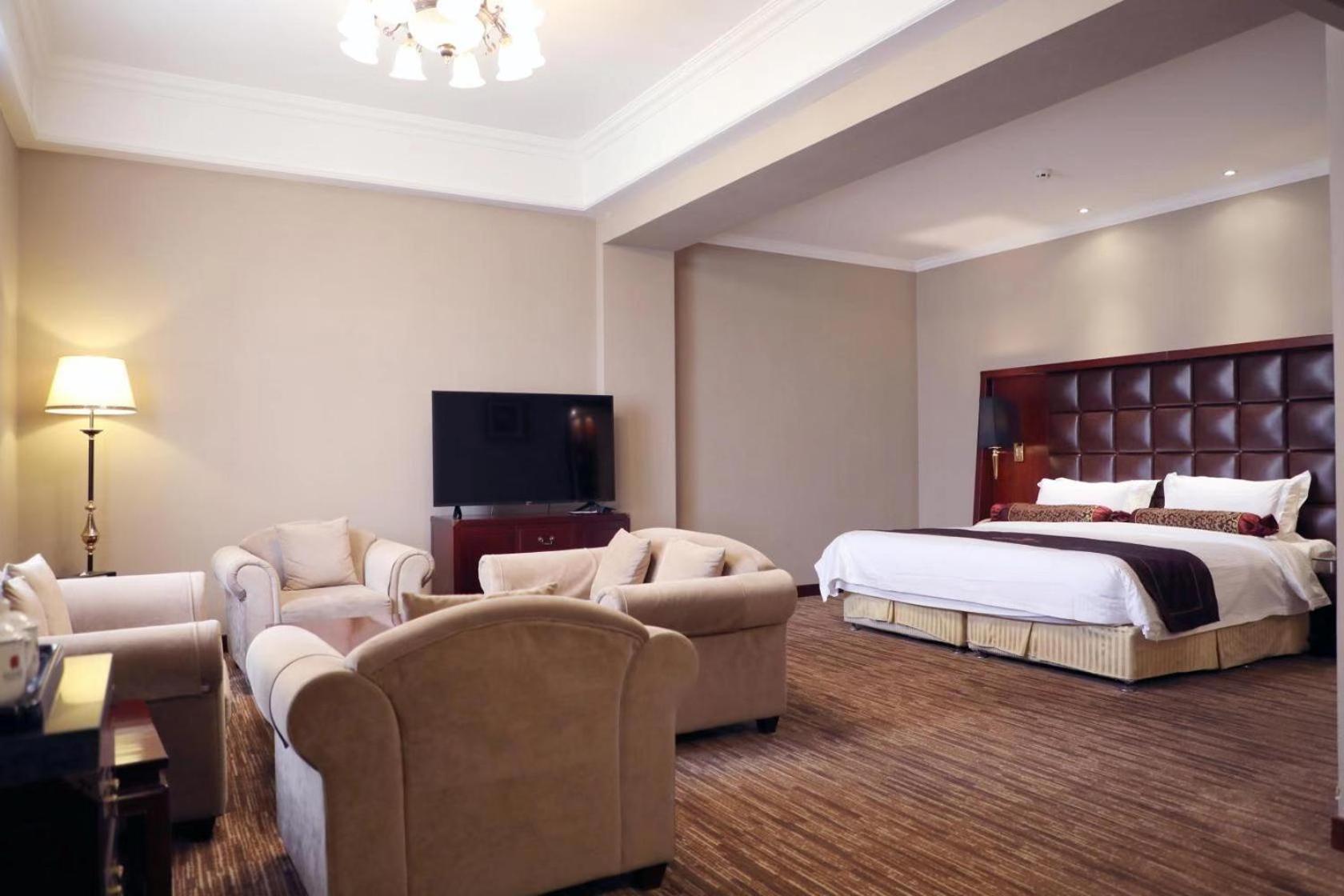 Jianguo Qianmen Beijing Hotel Bagian luar foto