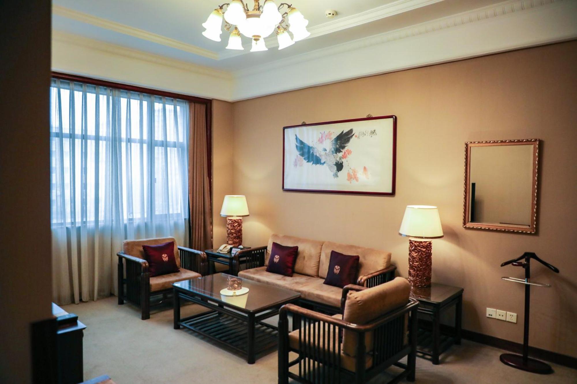 Jianguo Qianmen Beijing Hotel Bagian luar foto