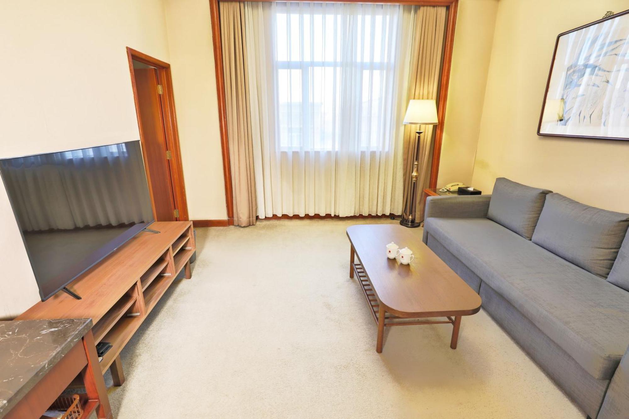 Jianguo Qianmen Beijing Hotel Bagian luar foto