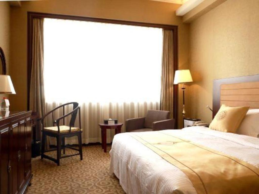 Jianguo Qianmen Beijing Hotel Bagian luar foto